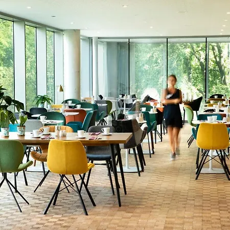 Hotel Western Isidore 4*